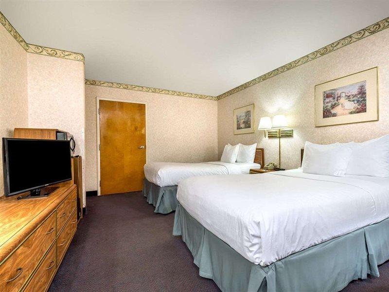 Days Inn By Wyndham Vineland Dış mekan fotoğraf