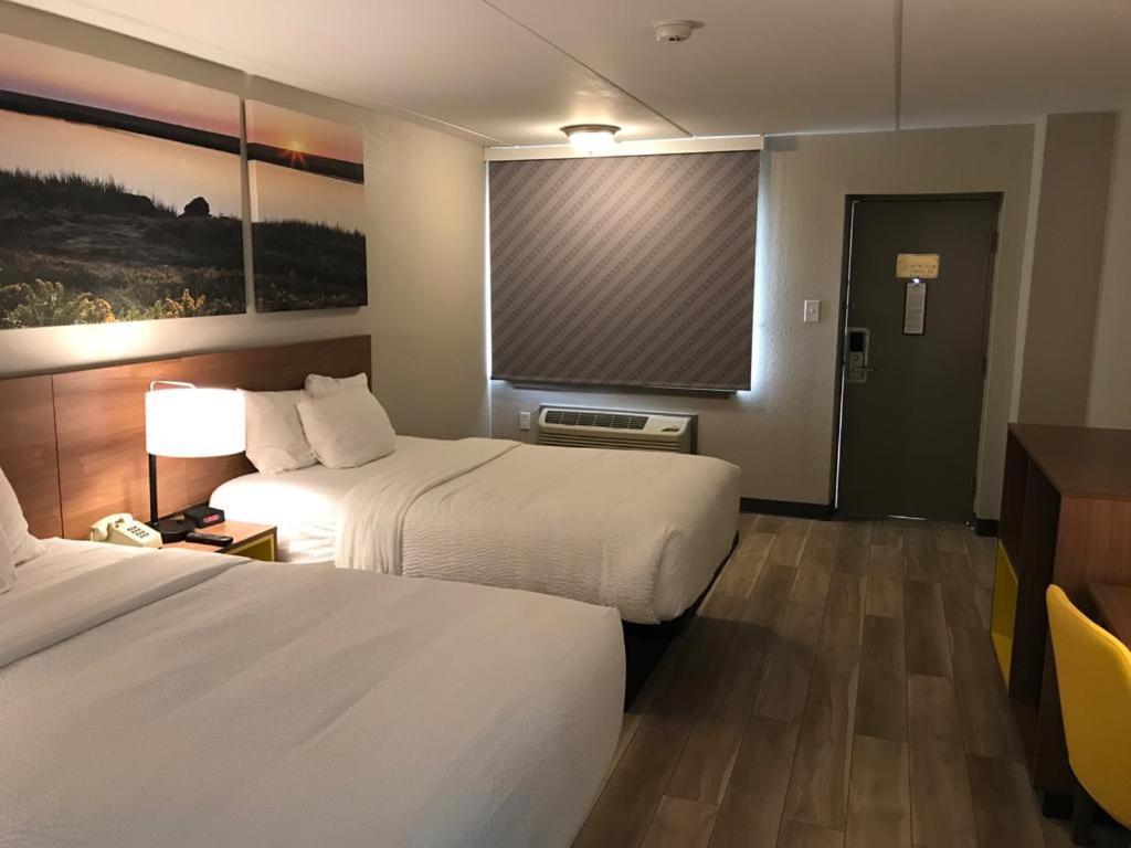 Days Inn By Wyndham Vineland Dış mekan fotoğraf